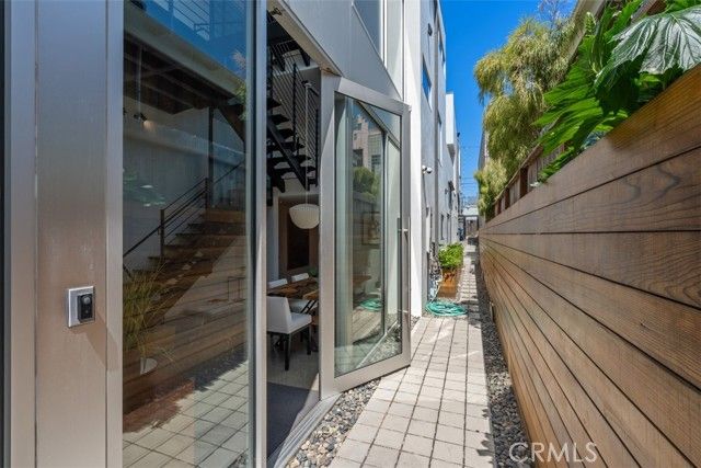 417 Sunset Avenue .5, Venice (los Angeles), CA 90291