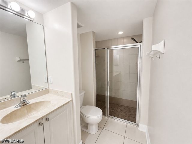 4110 Castilla CIR 105, Fort Myers, FL 33916