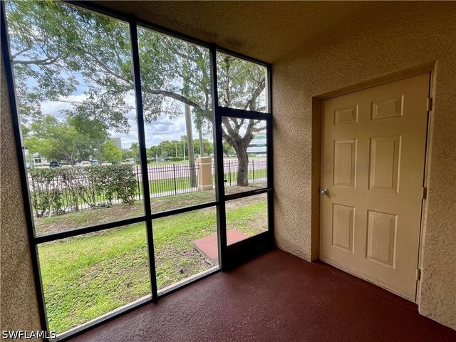 4110 Castilla CIR 105, Fort Myers, FL 33916