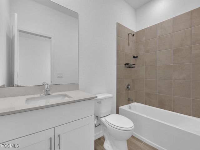 11605 Cloverly LN, Punta Gorda, FL 33955