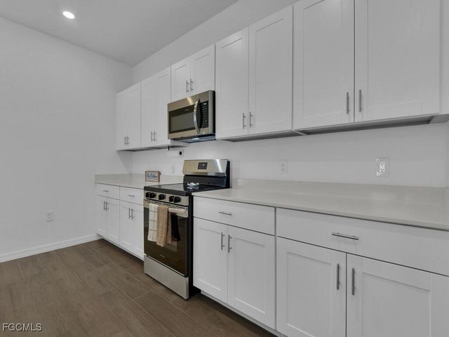 11605 Cloverly LN, Punta Gorda, FL 33955