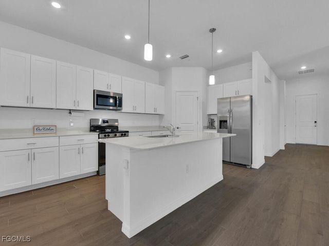 11605 Cloverly LN, Punta Gorda, FL 33955