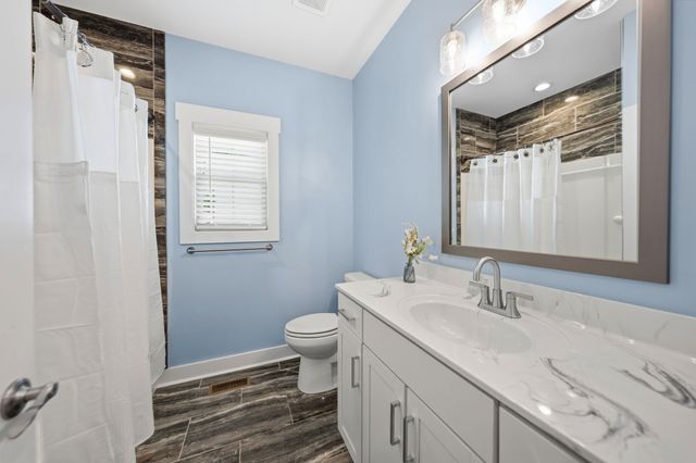 4334 Memory Ln, Adams, TN 37010