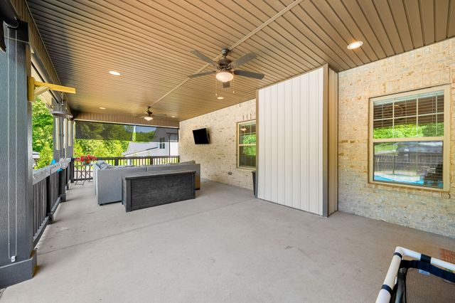 4334 Memory Ln, Adams, TN 37010