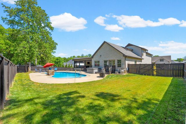 4334 Memory Ln, Adams, TN 37010