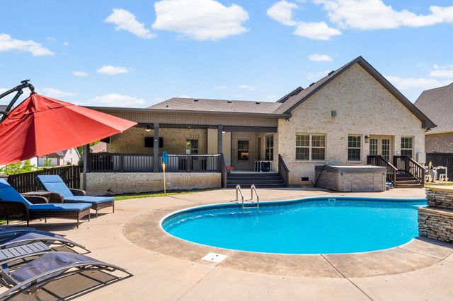 4334 Memory Ln, Adams, TN 37010
