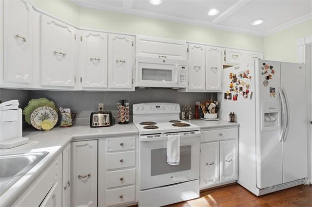 4619 Knollwood NW Drive, Acworth, GA 30101