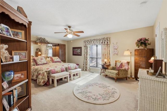 4619 Knollwood NW Drive, Acworth, GA 30101