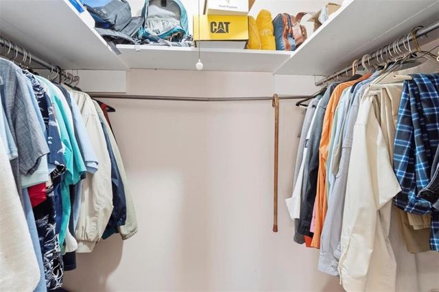 4619 Knollwood NW Drive, Acworth, GA 30101