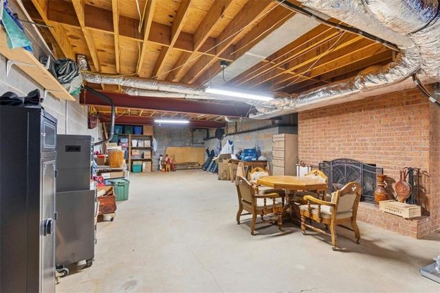 4619 Knollwood NW Drive, Acworth, GA 30101