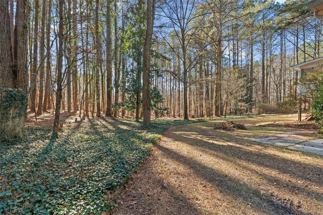 4619 Knollwood NW Drive, Acworth, GA 30101