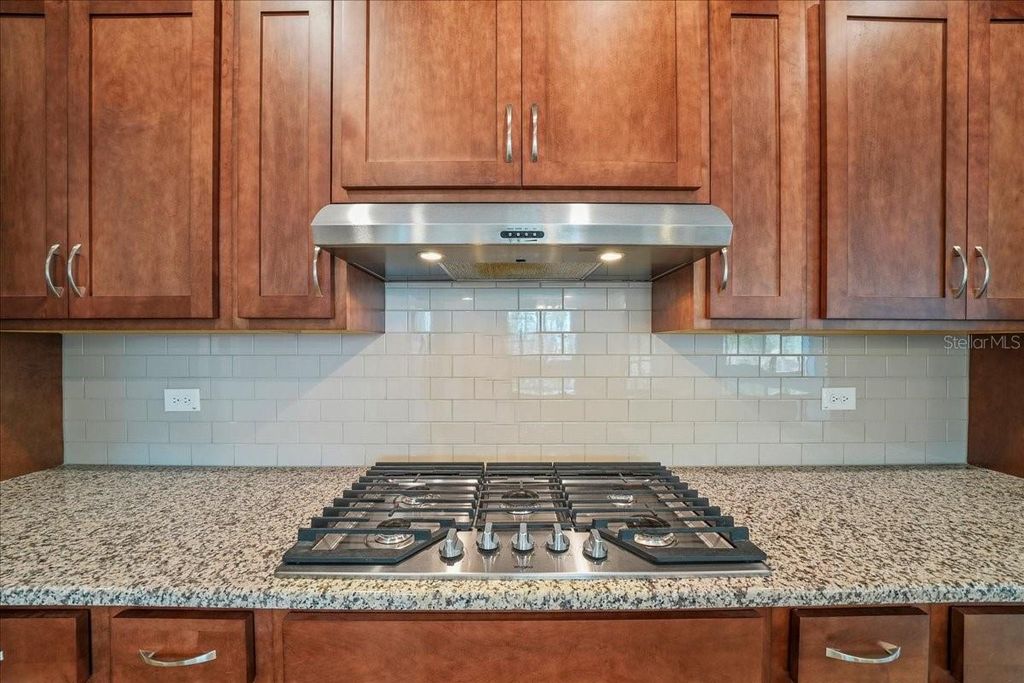 Image 17 of property listing at 10252 SW 96TH LOOP, Ocala, FL 34481