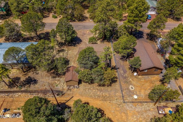 2979 WESTERN STAR Drive, Overgaard, AZ 85933