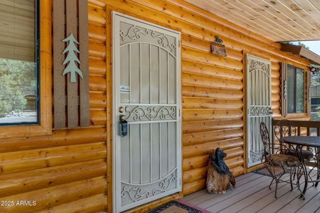 2979 WESTERN STAR Drive, Overgaard, AZ 85933