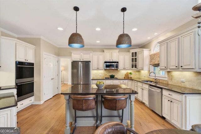 248 Cedarhurst Drive, Canton, GA 30115