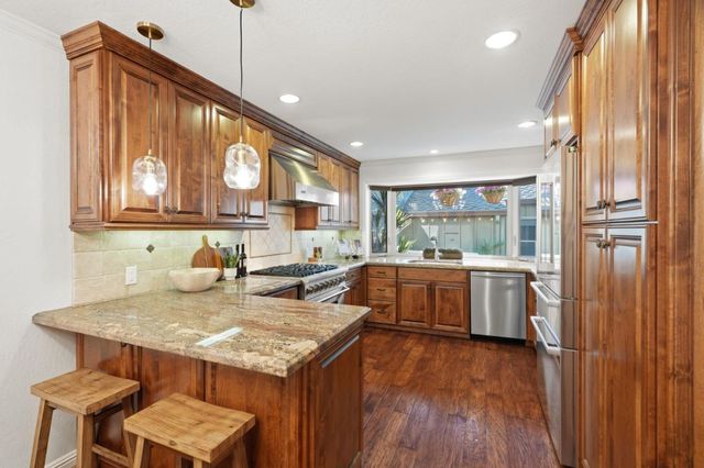 104 Cherry Hill Court, Los Gatos, CA 95032
