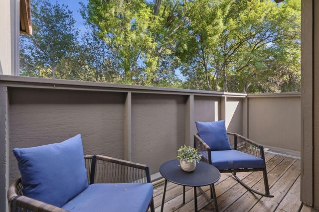 104 Cherry Hill Court, Los Gatos, CA 95032