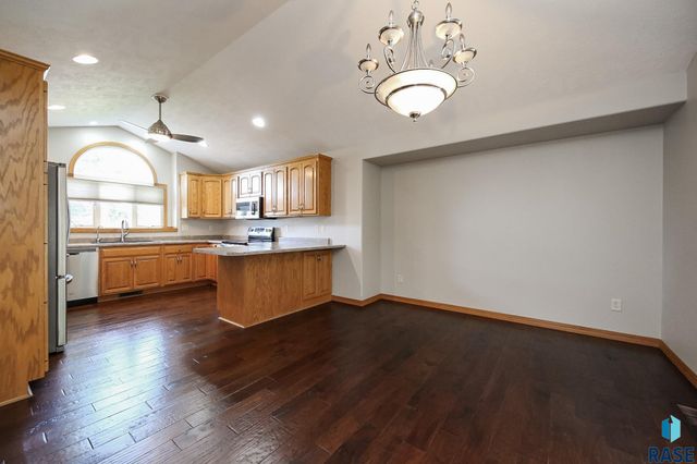 5015 E Newcastle St Street, Sioux Falls, SD 57110