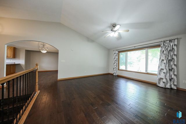 5015 E Newcastle St Street, Sioux Falls, SD 57110