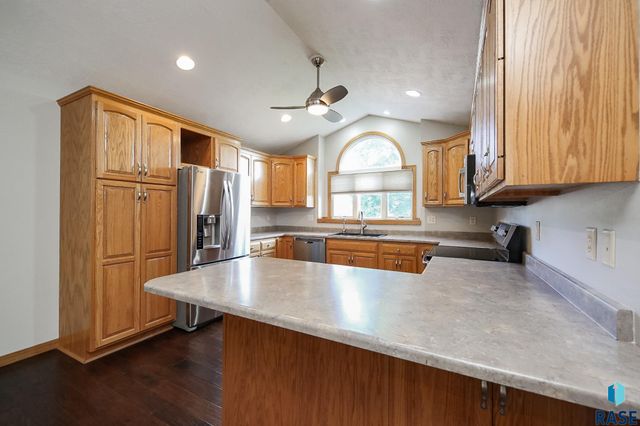 5015 E Newcastle St Street, Sioux Falls, SD 57110