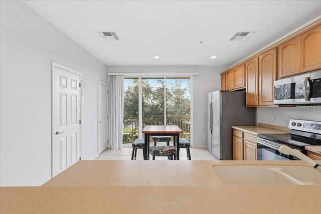 5026 TIDEVIEW CIRCLE 12, Orlando, FL 32819