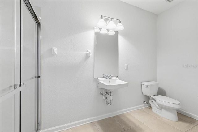 5026 TIDEVIEW CIRCLE 12, Orlando, FL 32819