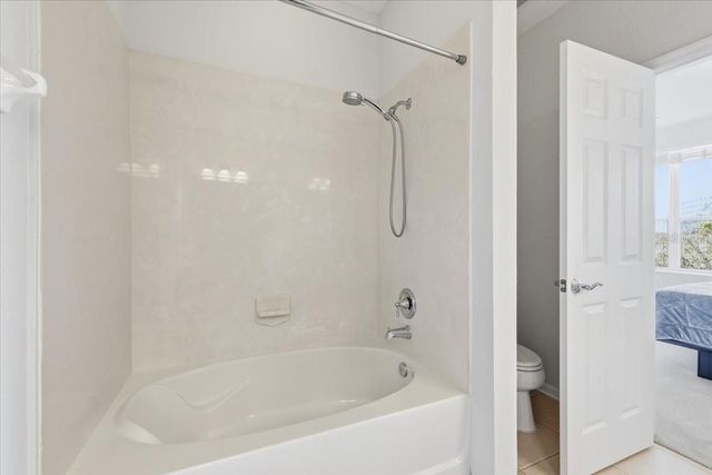 5026 TIDEVIEW CIRCLE 12, Orlando, FL 32819