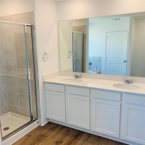 104 Perfect World LOOP, Jarrell, TX 76537