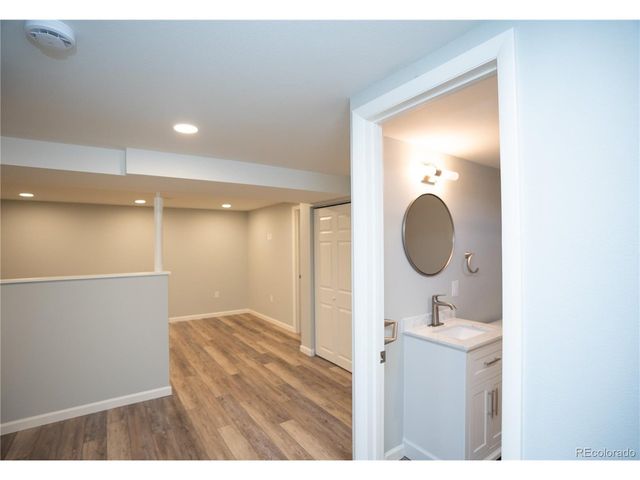 3640 Fairfax St, Denver, CO 80207