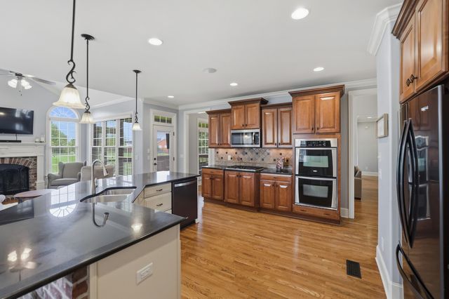 9968 Lodestone Dr, Brentwood, TN 37027