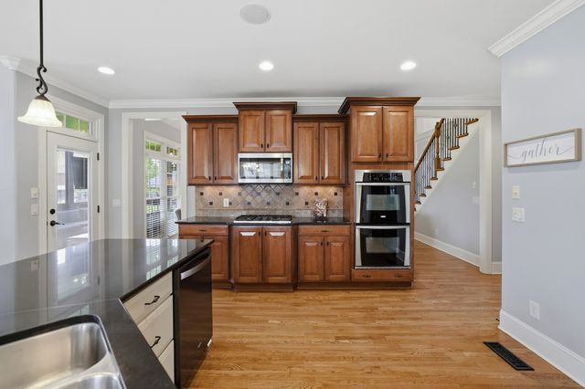 9968 Lodestone Dr, Brentwood, TN 37027