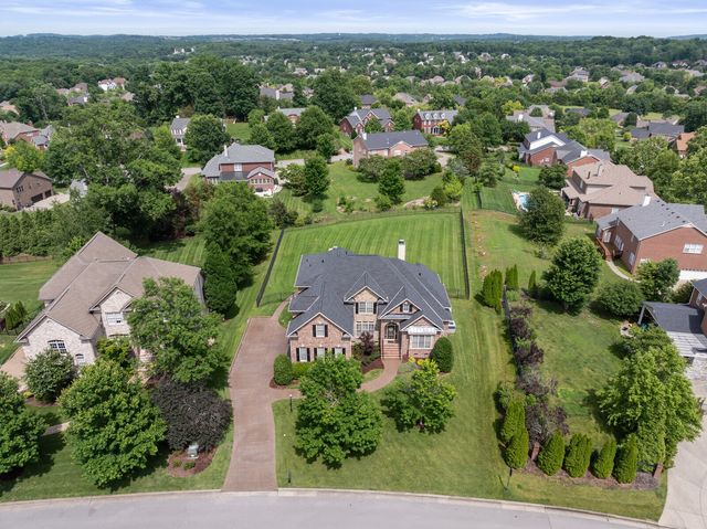 9968 Lodestone Dr, Brentwood, TN 37027