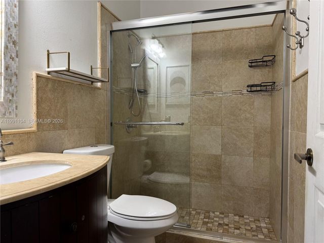 1137 Croton Ct, Weston, FL 33327