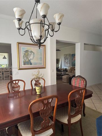 1137 Croton Ct, Weston, FL 33327