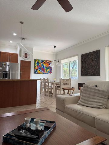 1137 Croton Ct, Weston, FL 33327