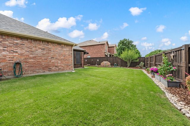 2778 Safe Harbor Drive, Lewisville, TX 75056