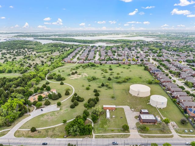 2778 Safe Harbor Drive, Lewisville, TX 75056