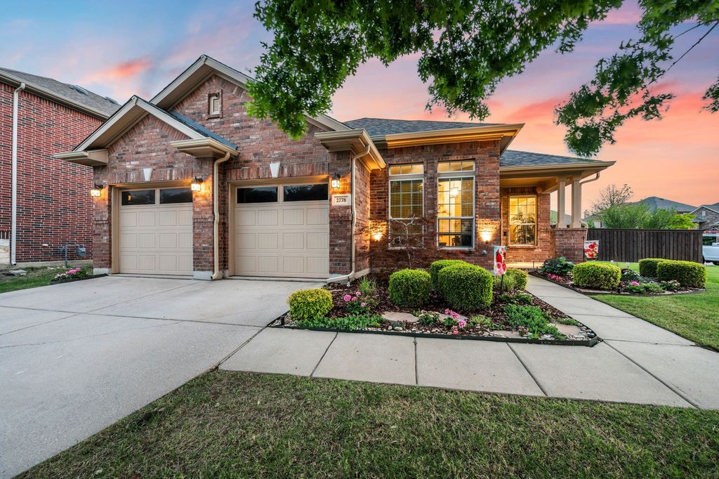 2778 Safe Harbor Drive, Lewisville, TX 75056