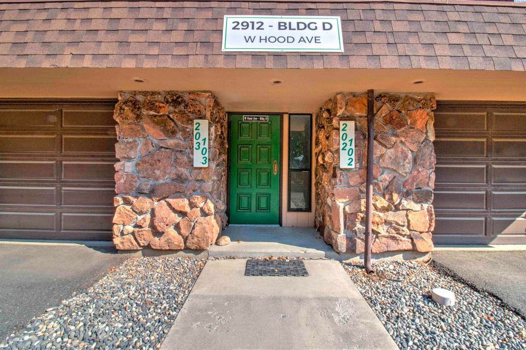 2912 W Hood Ave # D103, Kennewick, WA 99336