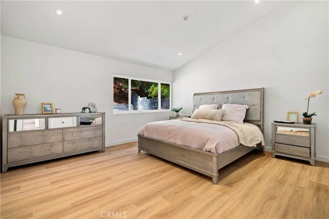 5777 Valerie, Woodland Hills, CA 91367
