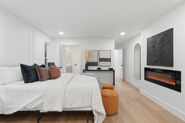 2331 Lowery Street, Dallas, TX 75215