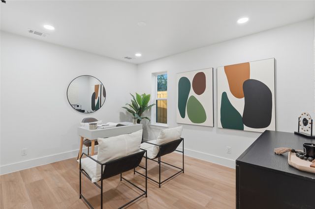 2331 Lowery Street, Dallas, TX 75215