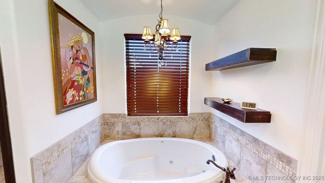 610 Sundance Drive, Ardmore, OK 73401