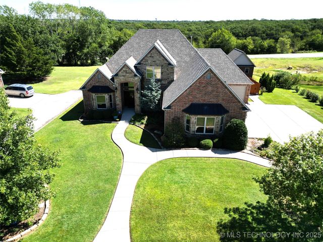 610 Sundance Drive, Ardmore, OK 73401