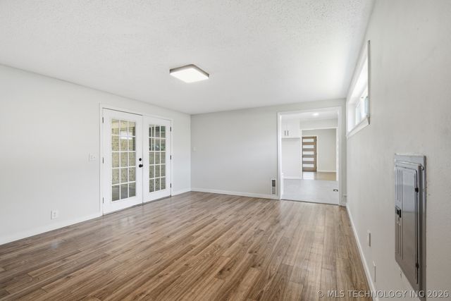 2187 S 76th East Avenue, Tulsa, OK 74129