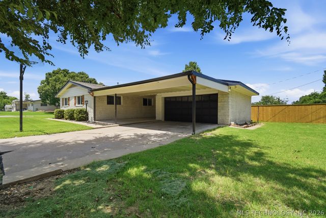 2187 S 76th East Avenue, Tulsa, OK 74129