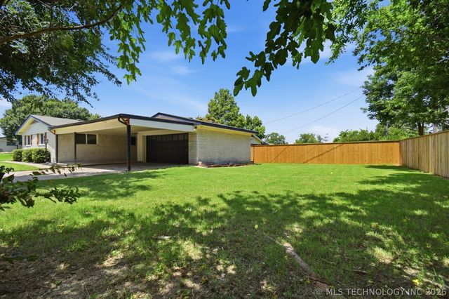 2187 S 76th East Avenue, Tulsa, OK 74129