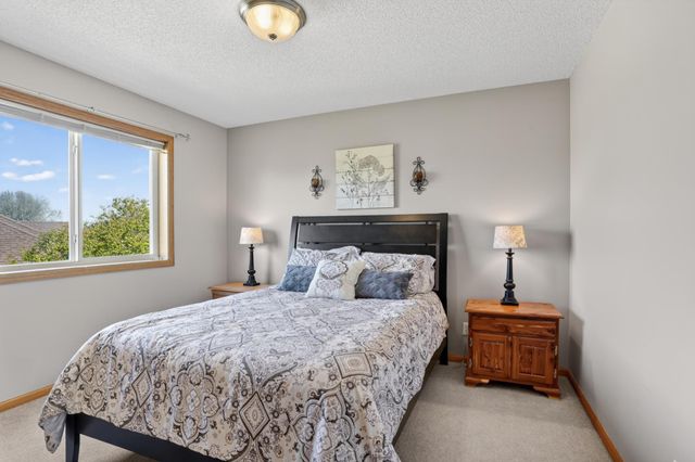 13822 Evergreen Street NW, Andover, MN 55304