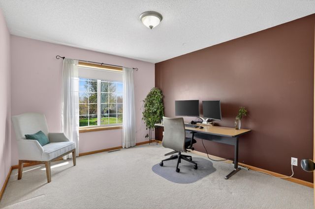 13822 Evergreen Street NW, Andover, MN 55304