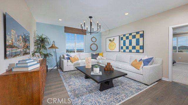 33203 Opal Glass Drive, Los Angeles, CA 92596